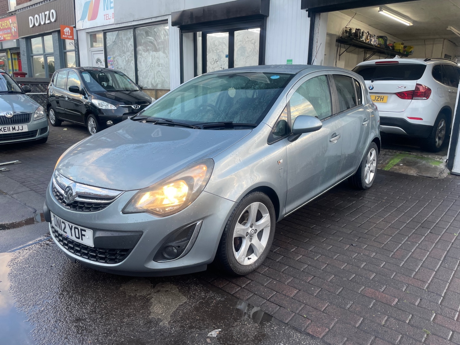 Used Vauxhall Corsa 2012 for sale - 78073309: Photo 2