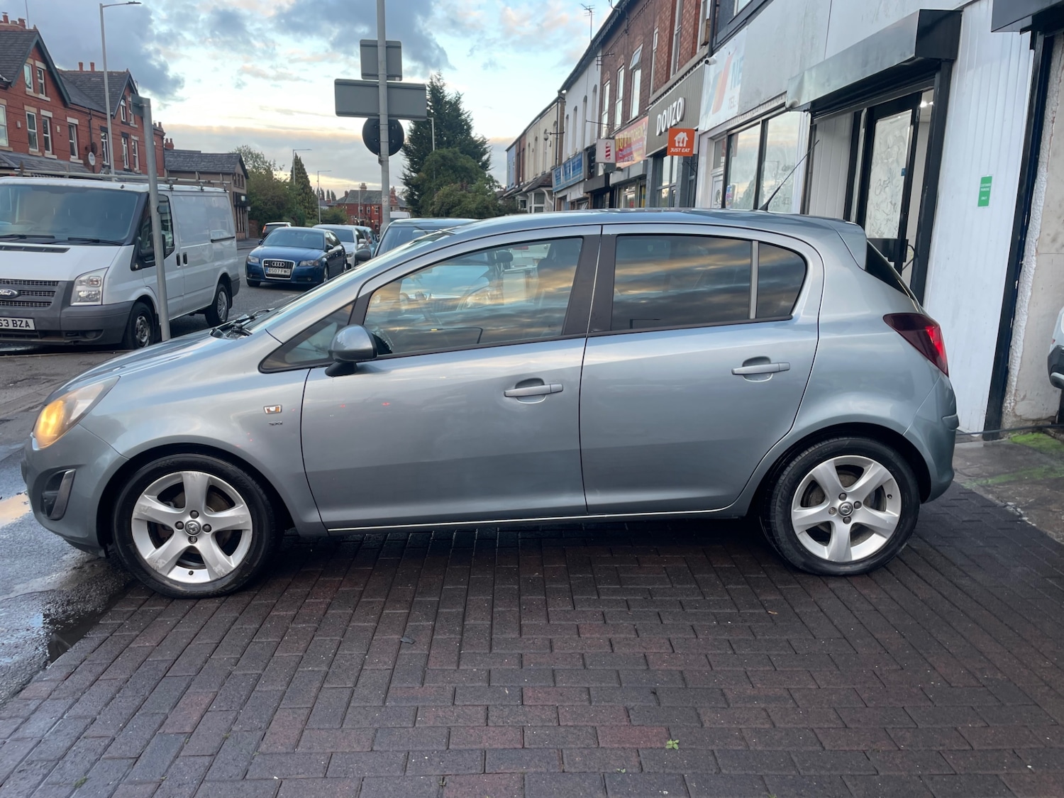 Used Vauxhall Corsa 2012 for sale - 78073309: Photo 6