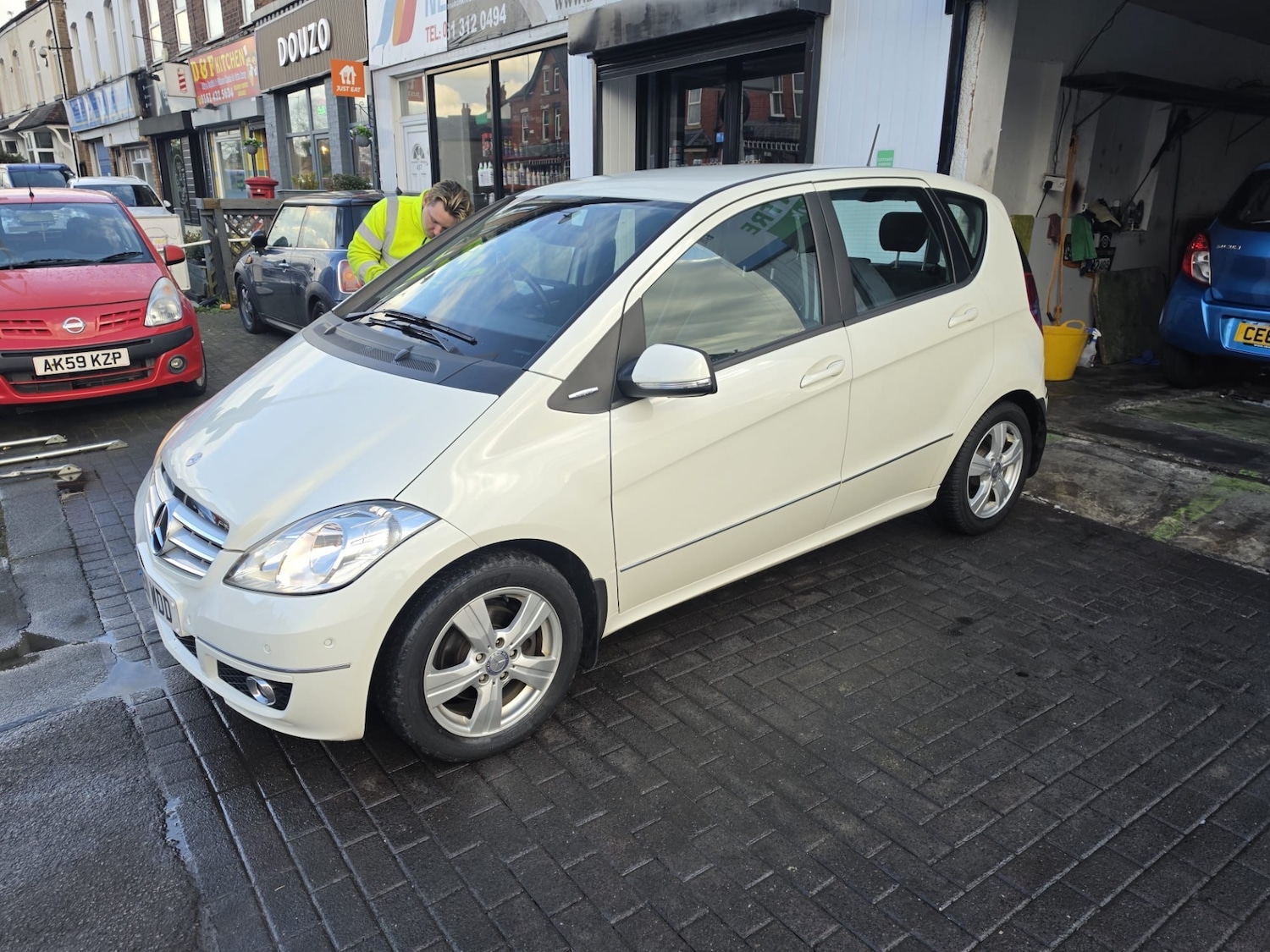 Used Mercedes-Benz A-Class 2011 for sale - 78084371: Photo 6