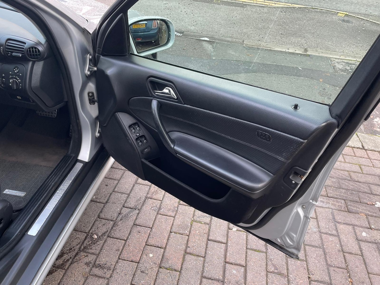 Used Mercedes-Benz C Class 2006 for sale - 76885285: Photo 21