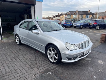 Used Mercedes-Benz C Class undefined for sale - 76885285: Photo