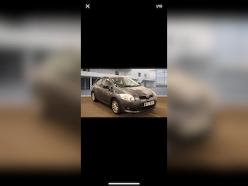 Toyota - Auris