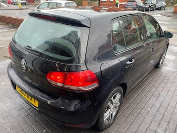 Used Volkswagen Golf 2011 for sale - 77176539: Photo