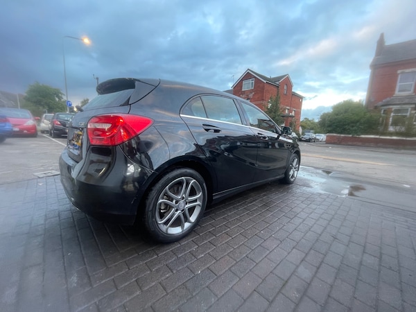 Used Mercedes-Benz A-Class 2014 for sale - 76237420: Photo 5