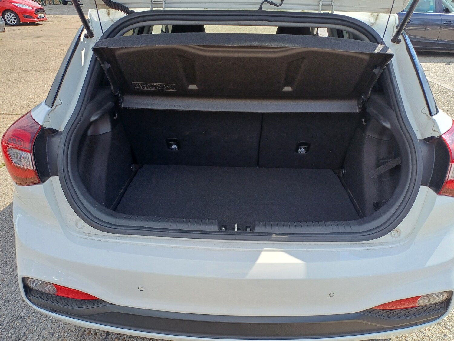 Used Hyundai i20 2019 for sale - 78162048: Photo 14