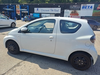 Used Toyota AYGO 2012 for sale - 75561901: Photo