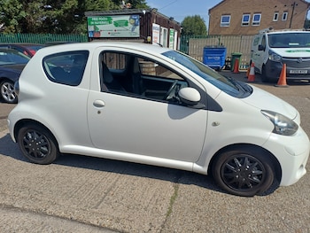 Used Toyota AYGO 2012 for sale - 75561901: Photo