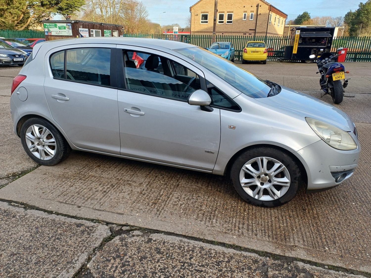 Used Vauxhall Corsa 2009 for sale - 77736960: Photo 4
