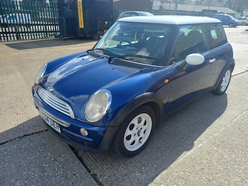 Used MINI Hatch 2004 for sale - 77896160: Photo