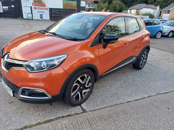 Used Renault Captur 2013 for sale - 76160957: Photo 2