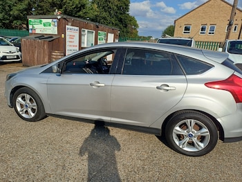 Used Ford Focus 2014 for sale - 75615581: Photo