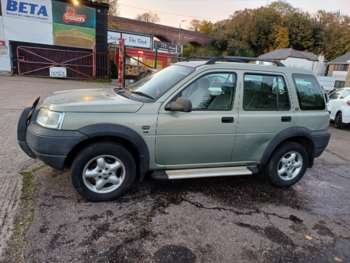 2002 (02) 2L GS 5dr