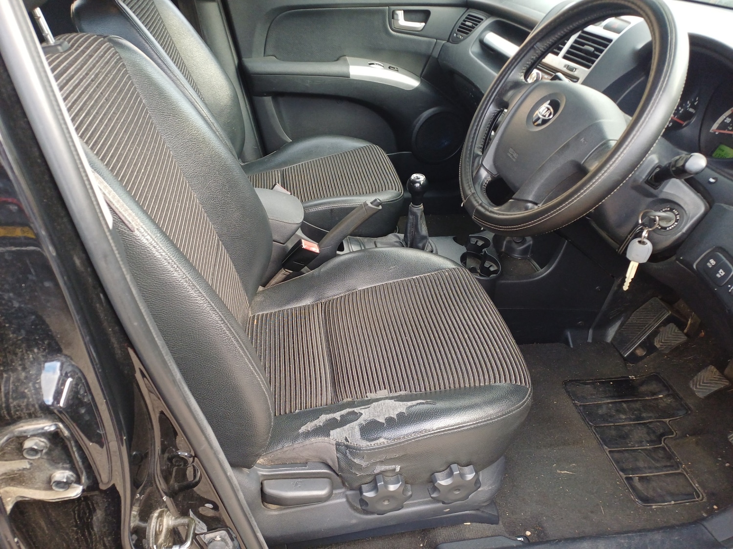 Used Peugeot 208 2012 for sale - 76521193: Photo 8