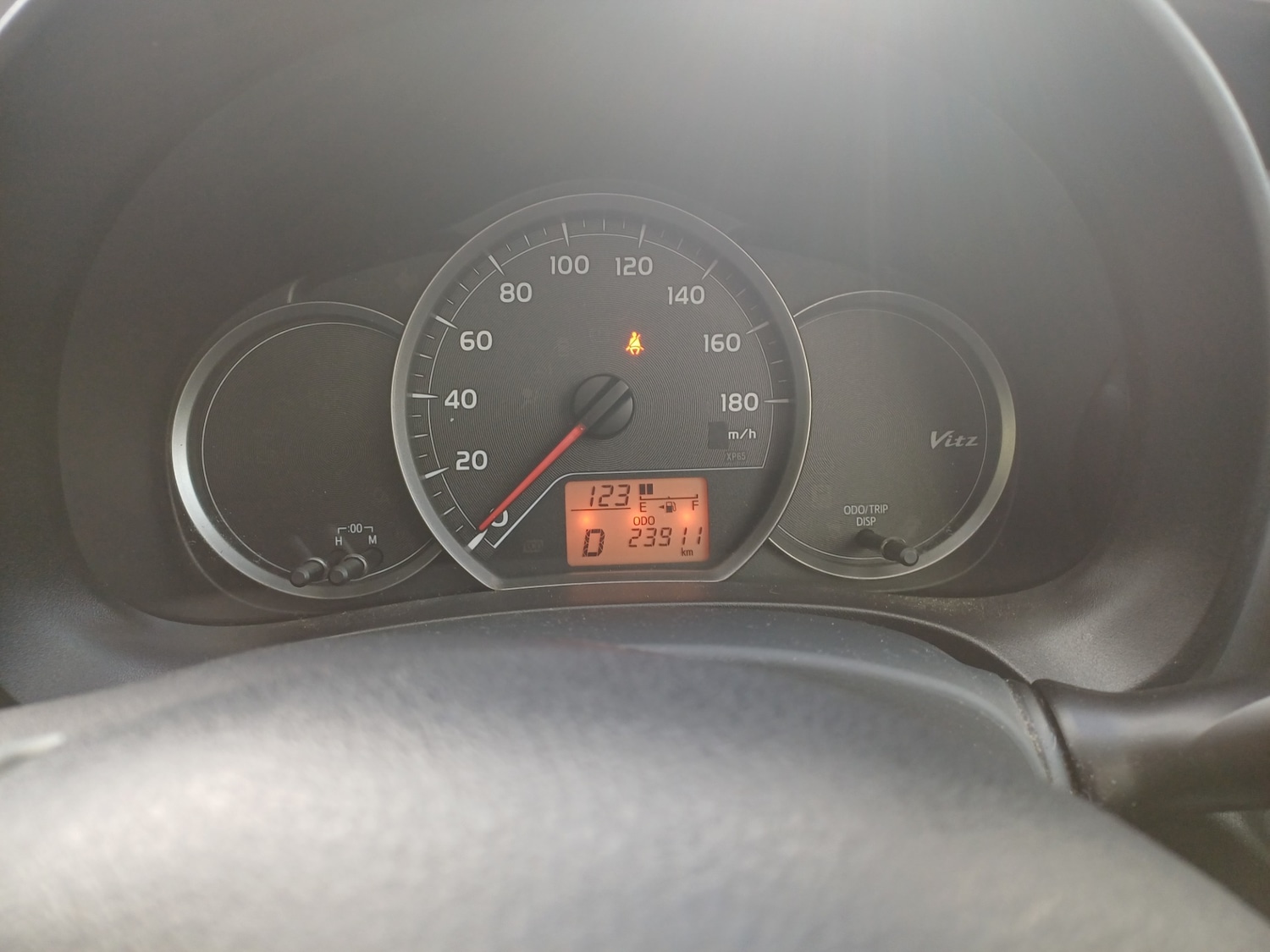 Used Toyota Aqua 2025 for sale - 76380383: Photo 8