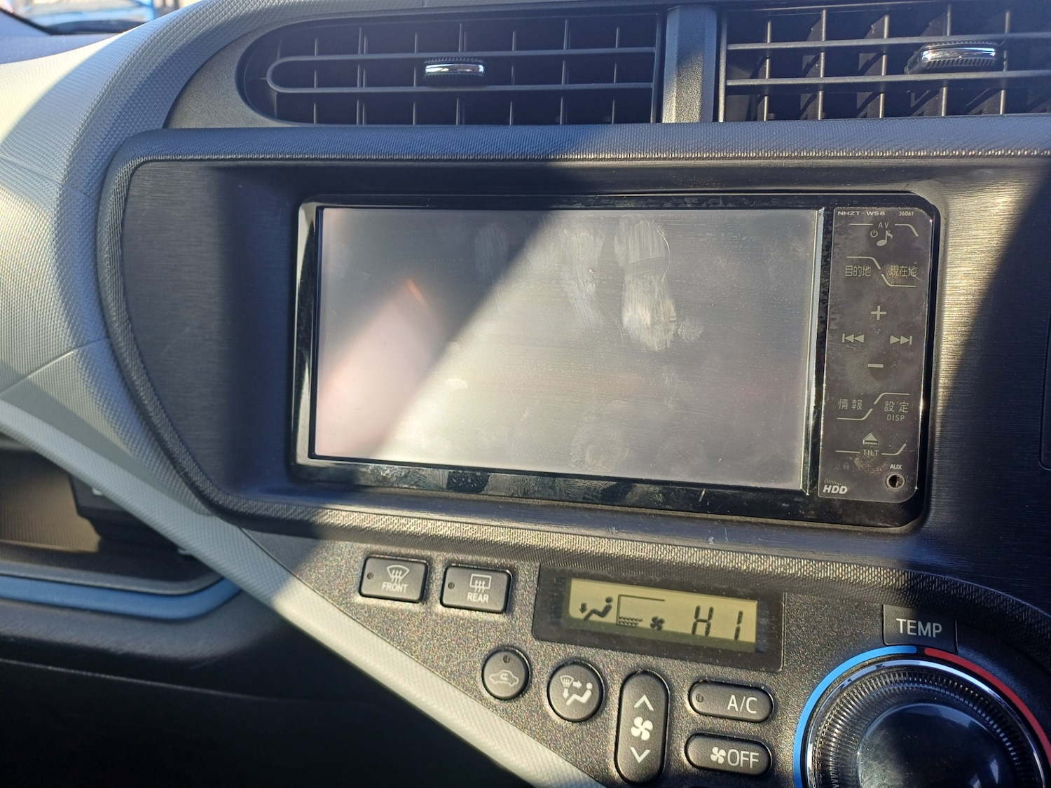 Used Toyota Aqua 2025 for sale - 76380383: Photo 9