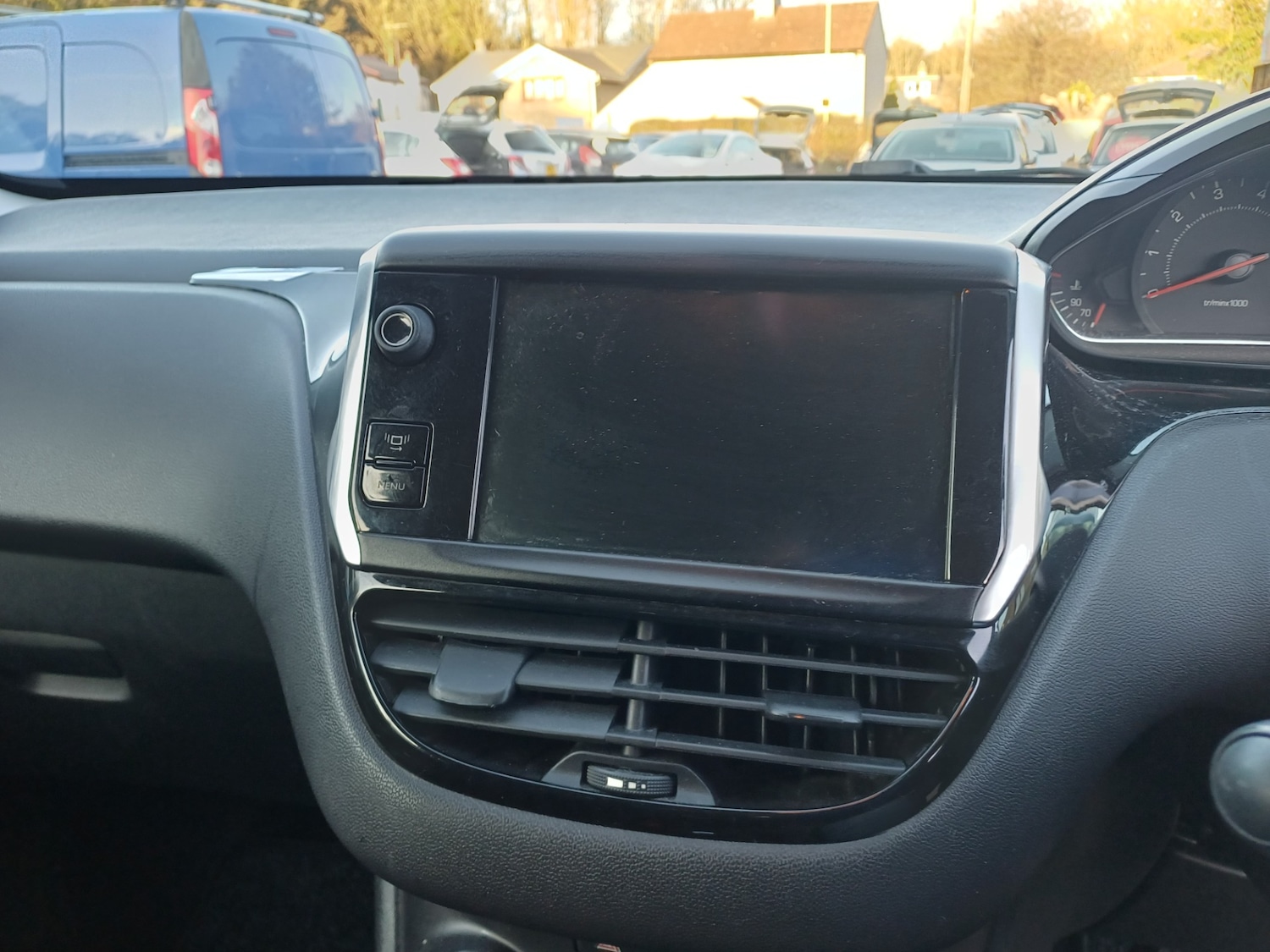 Used Peugeot 208 2012 for sale - 77213040: Photo 7