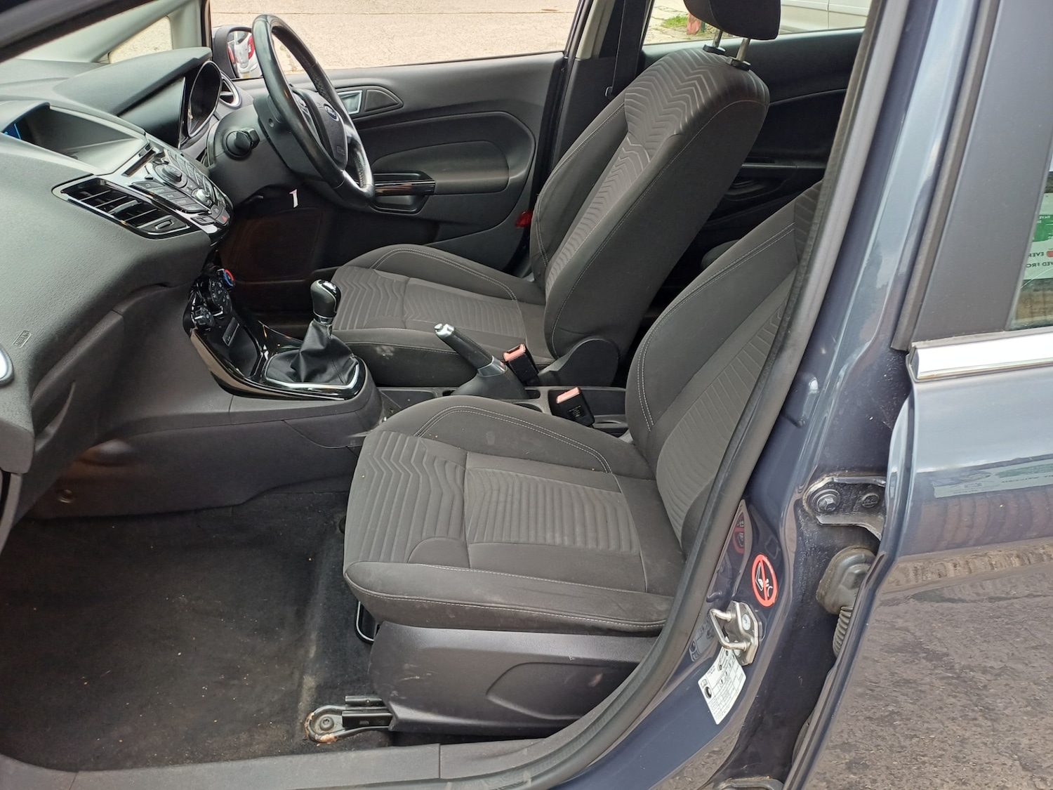 Used Ford Fiesta 2013 for sale - 76317291: Photo 9