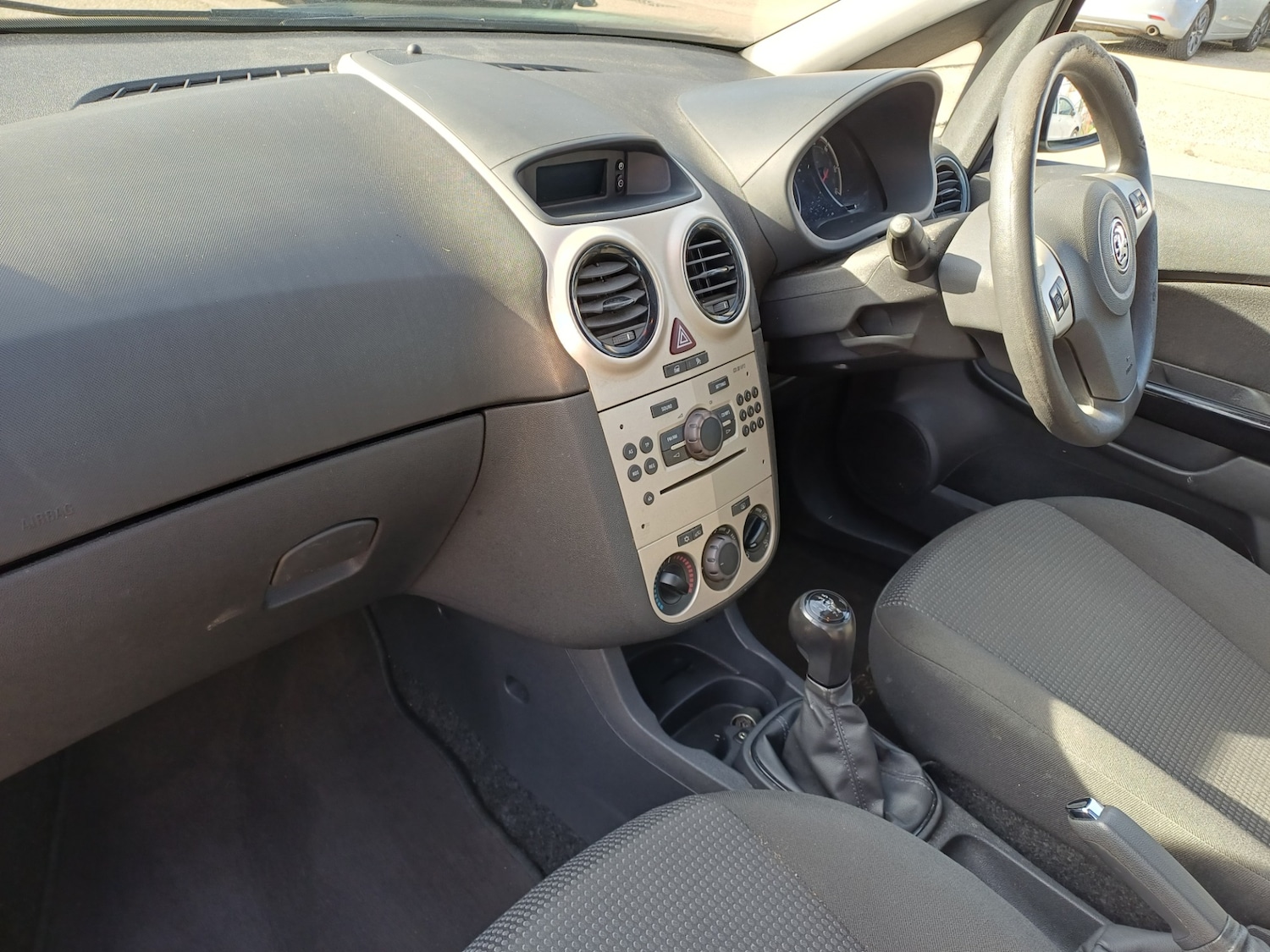 Used Vauxhall Corsa 2009 for sale - 77736969: Photo 7