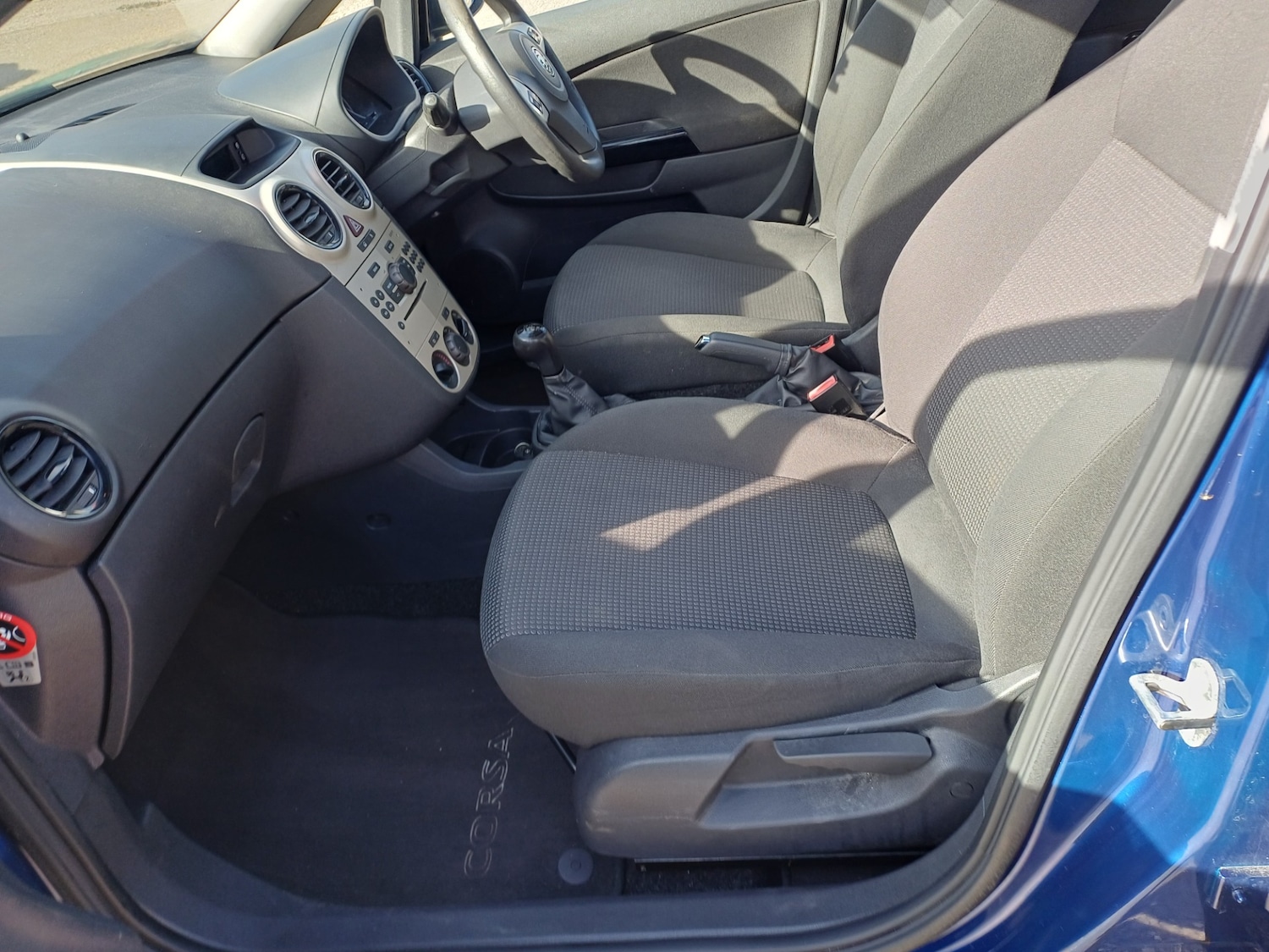 Used Vauxhall Corsa 2009 for sale - 77736969: Photo 9