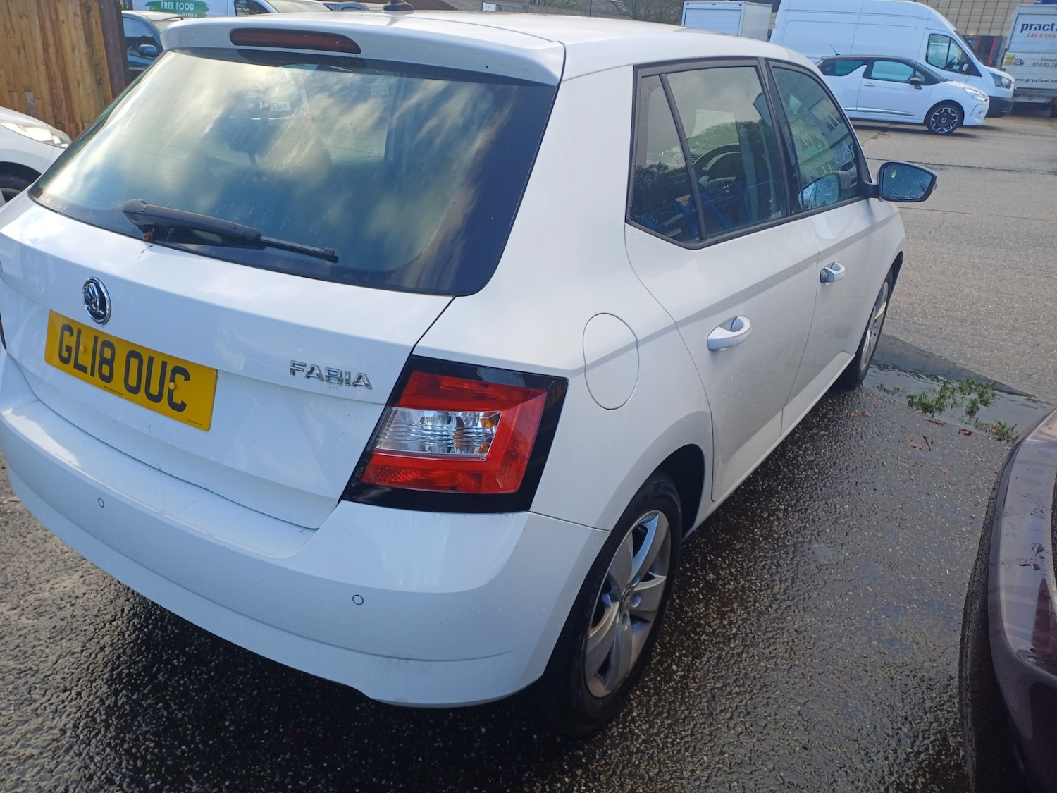 Used Skoda Fabia 2018 for sale - 76673165: Photo 2