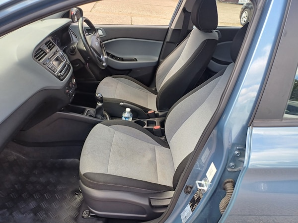 Used Hyundai i20 2016 for sale - 75070181: Photo 12