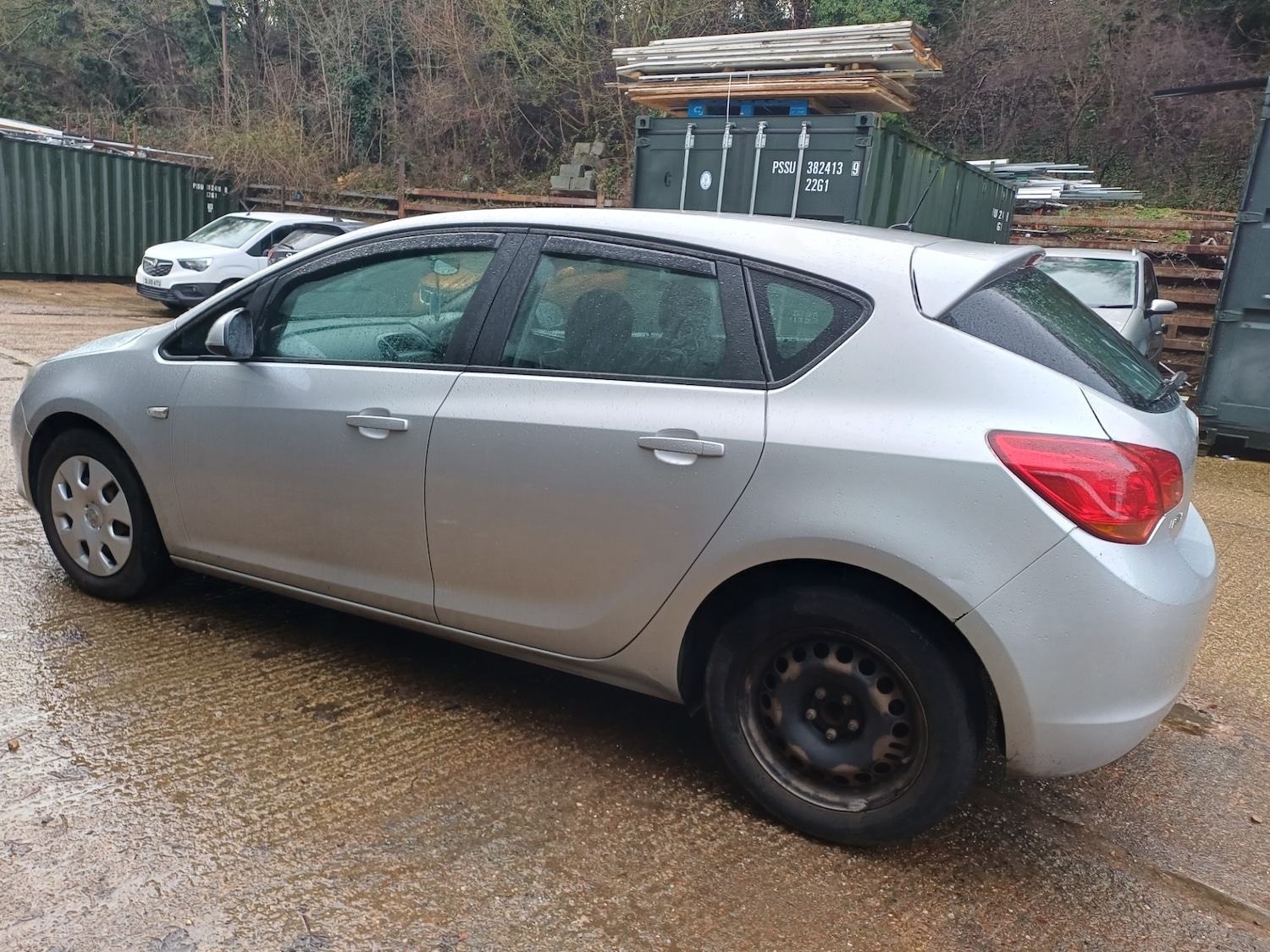 Used Vauxhall Astra 2011 for sale - 77475752: Photo 5