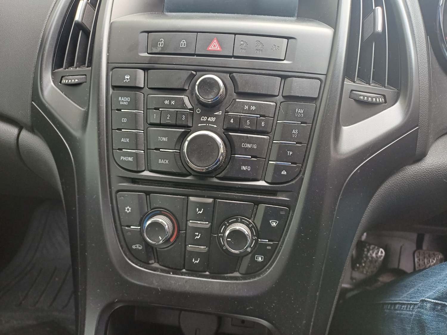 Used Vauxhall Astra 2011 for sale - 77475752: Photo 7