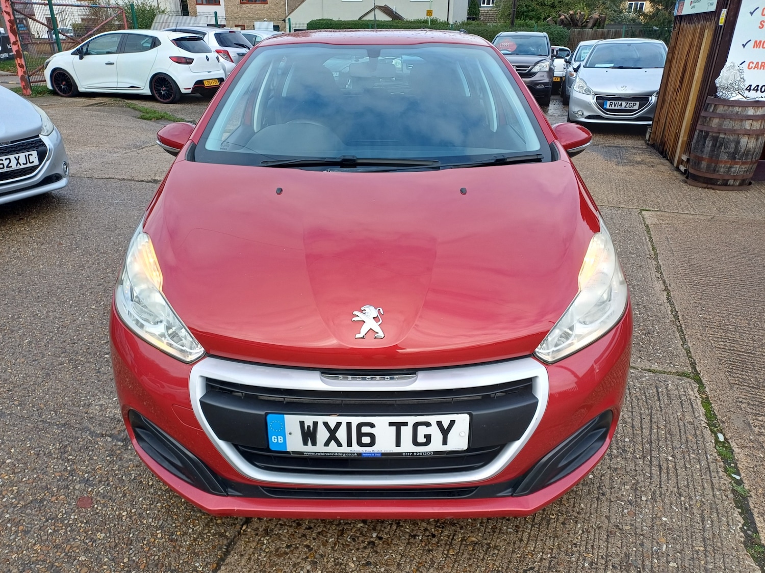 Used Peugeot 208 2016 for sale - 76548135: Photo 14