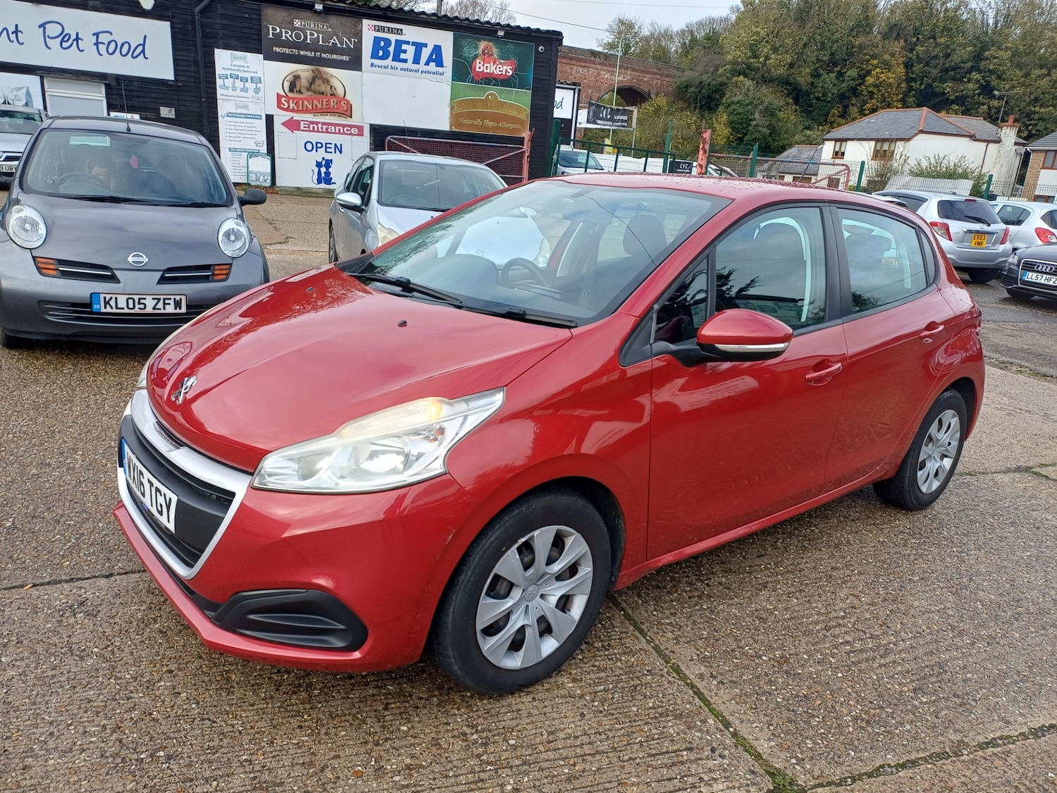 Used Peugeot 208 2016 for sale - 76548135: Photo 15