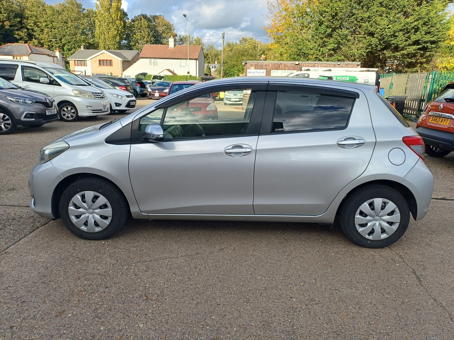 Used Toyota Yaris 2025 for sale - 76369550: Photo 2