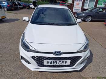 Used Hyundai i20 2019 for sale - 75070191: Photo