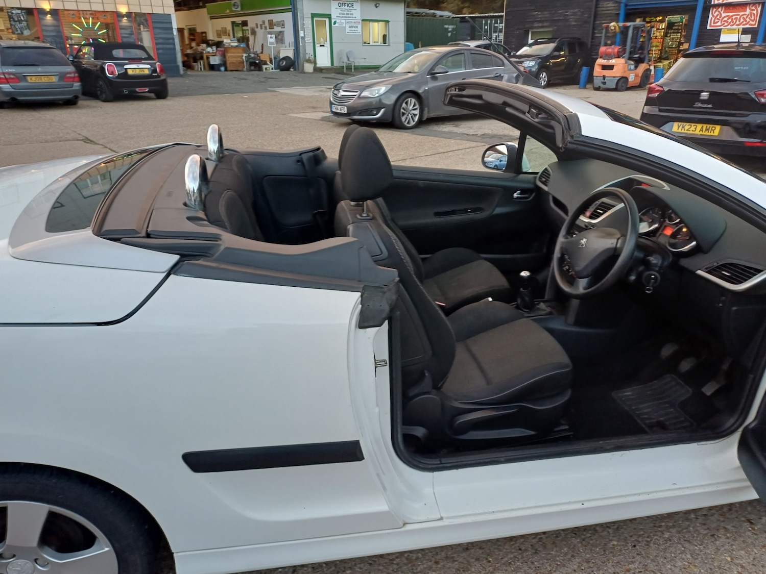 Used Peugeot 207 2012 for sale - 76548138: Photo 16