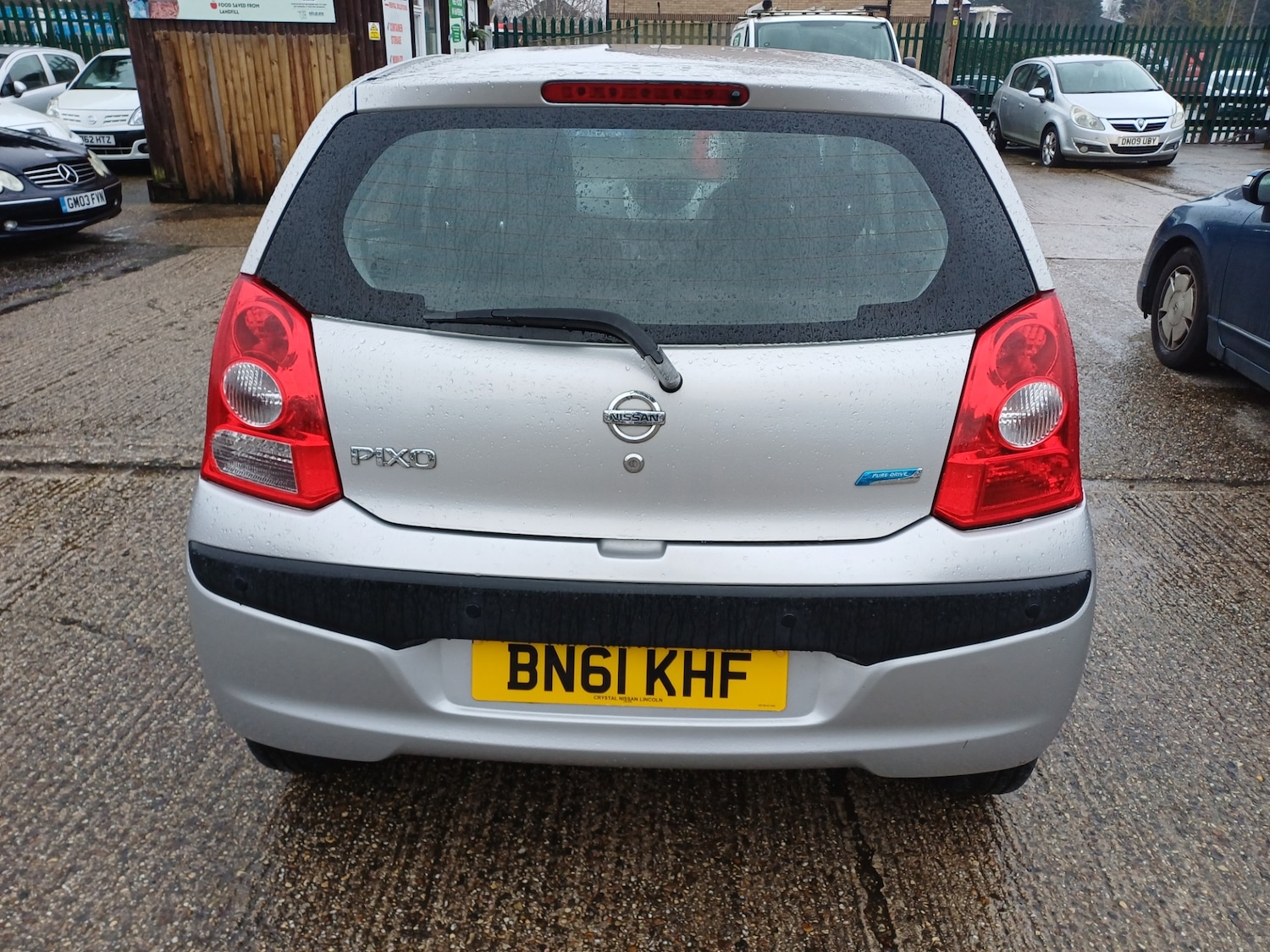 Used Nissan Pixo 2011 for sale - 77429354: Photo 2