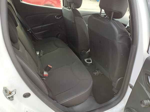 Used Renault Clio 2014 for sale - 76178110: Photo 11