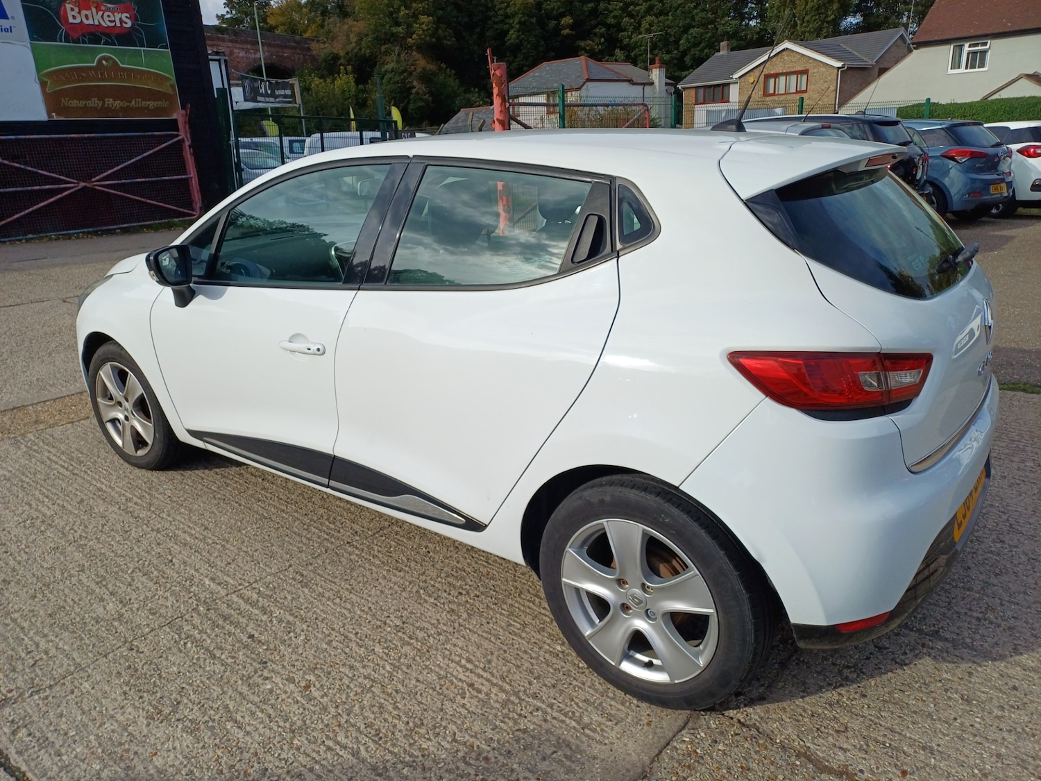 Used Renault Clio 2014 for sale - 76178110: Photo 12