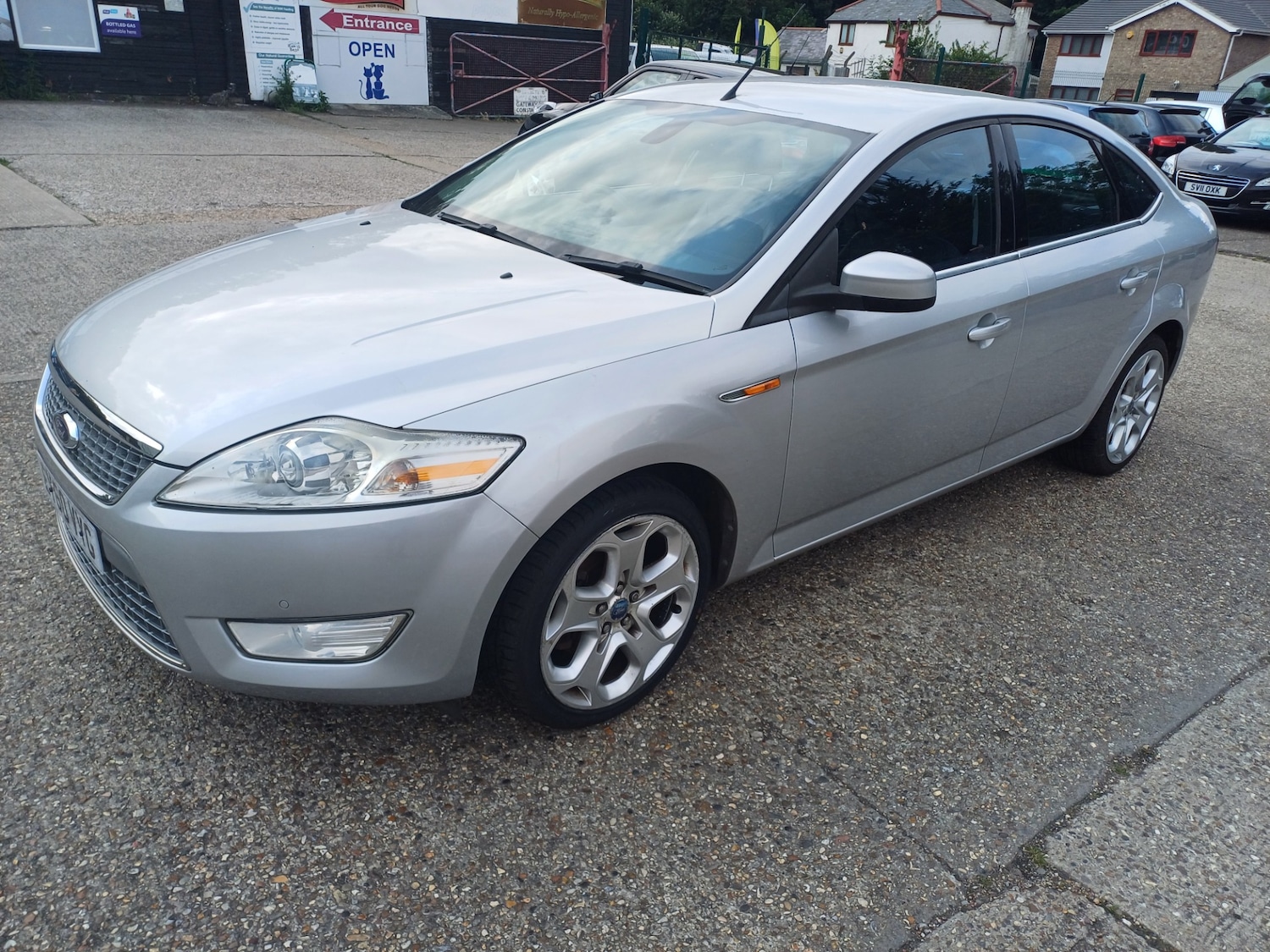Used Ford Mondeo 2010 for sale - 76340377: Photo 2