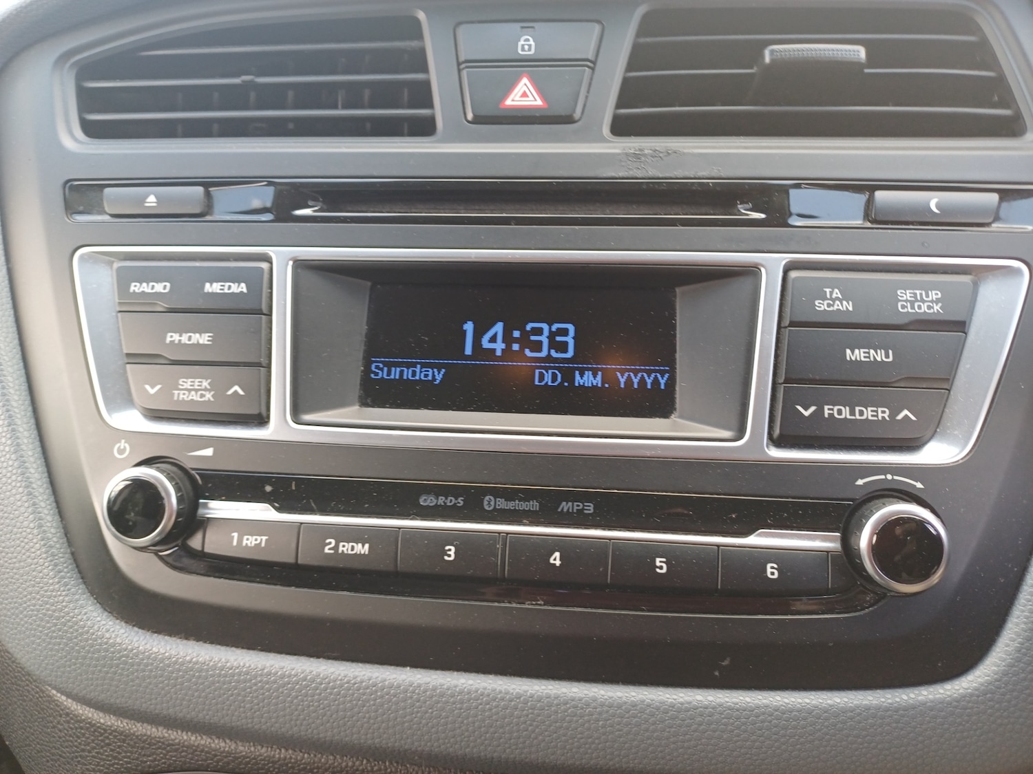 Used Hyundai i20 2016 for sale - 76502738: Photo 8