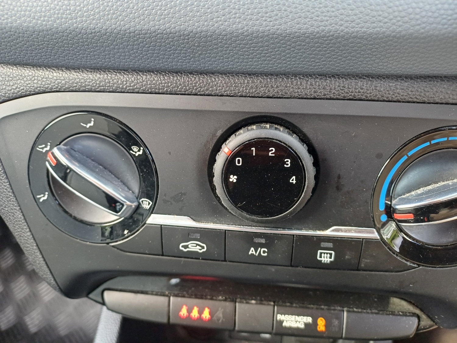 Used Hyundai i20 2016 for sale - 76502738: Photo 9