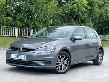 Used Volkswagen Golf 2017 for sale - 78607402: Photo