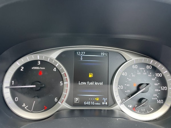 Used Nissan Navara 2018 for sale - 75456321: Photo 12