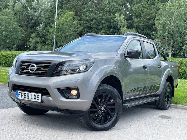 Used Nissan Navara 2018 for sale - 75456321: Photo 18