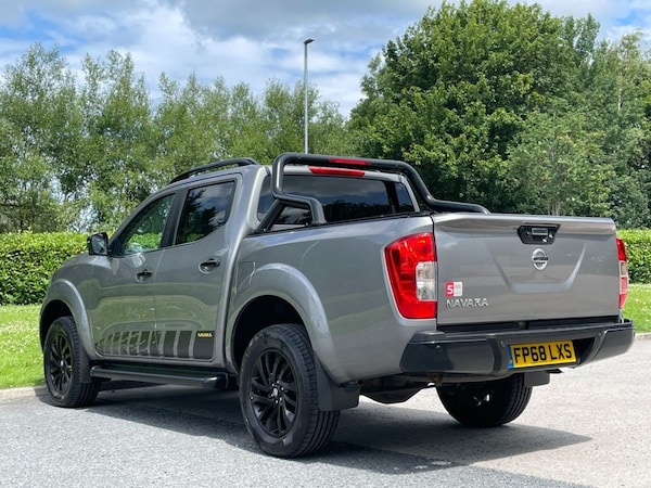 Used Nissan Navara 2018 for sale - 75456321: Photo 25