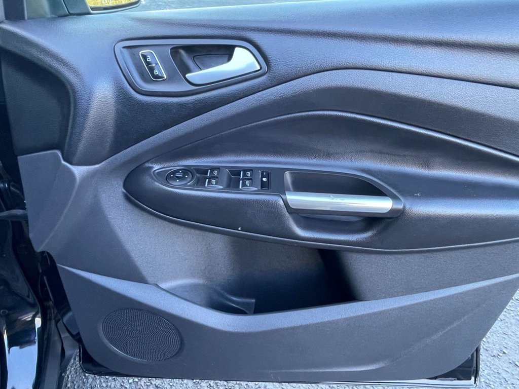 Used Ford Kuga 2014 for sale - 77780596: Photo 24