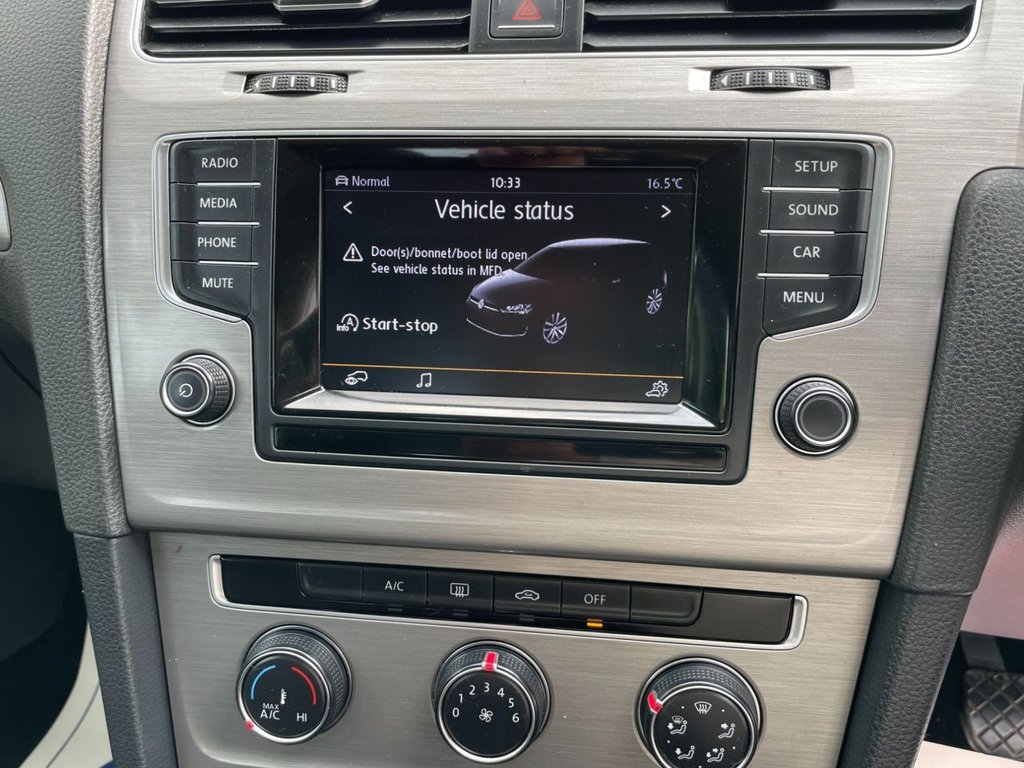 Used Volkswagen Golf 2014 for sale - 76303476: Photo 17