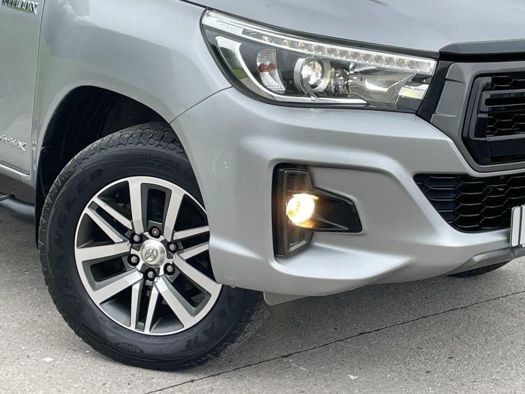 Used Toyota Hilux 2020 for sale - 77328244: Photo 10