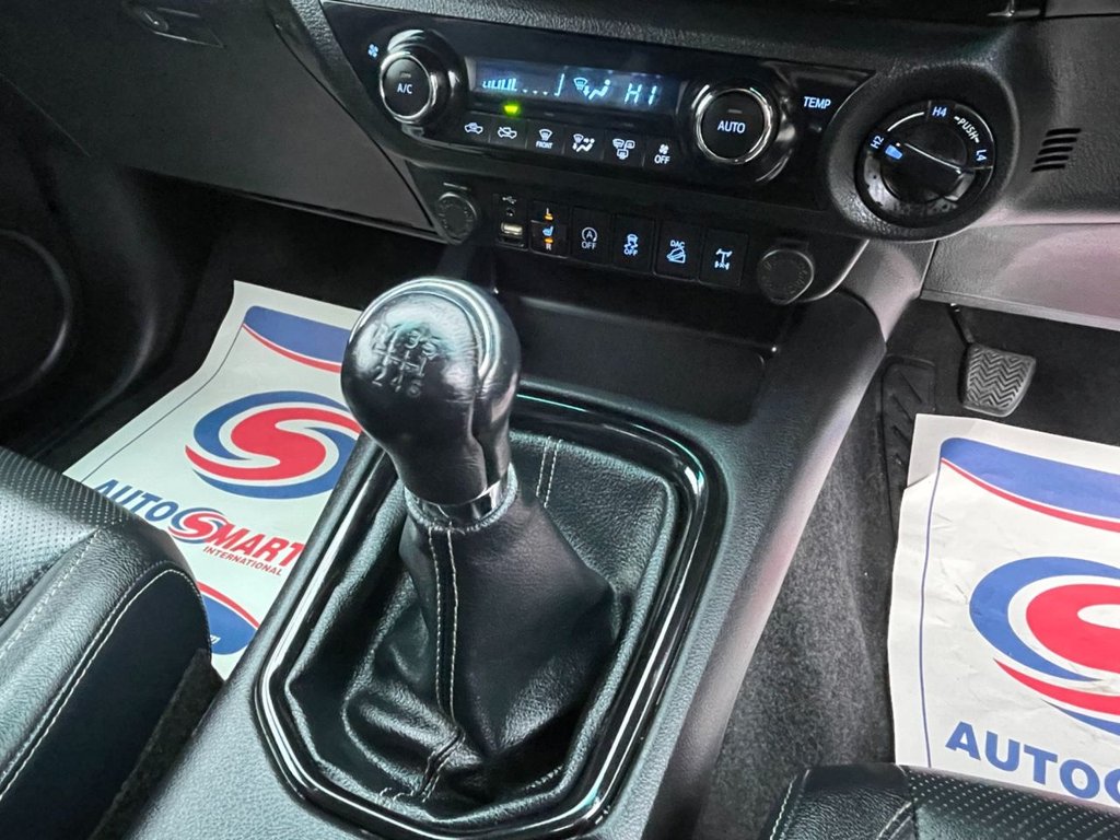 Used Toyota Hilux 2020 for sale - 77328244: Photo 40