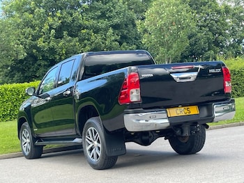Used Toyota Hilux 2019 for sale - 79333988: Photo