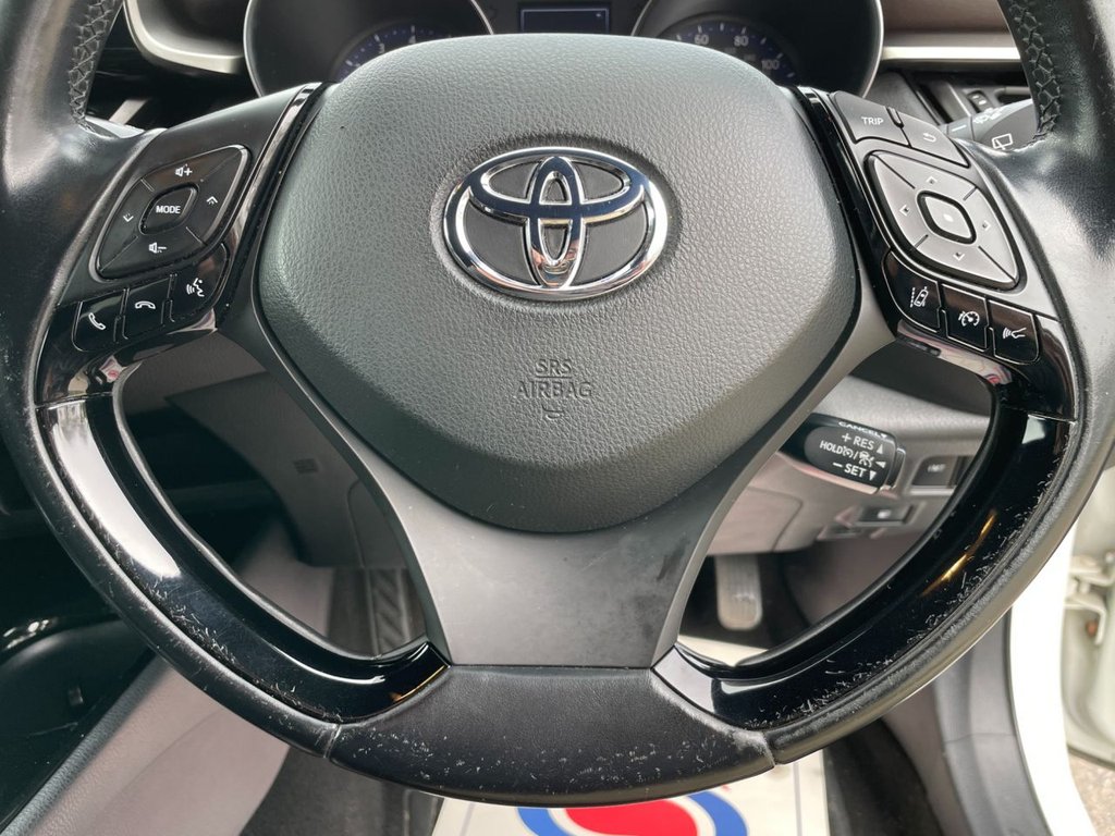 Used Toyota C-HR 2017 for sale - 77780629: Photo 18