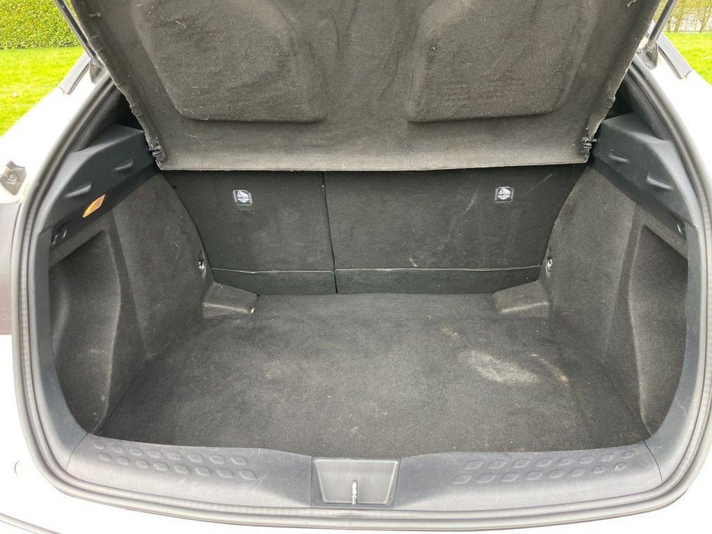 Used Toyota C-HR 2017 for sale - 77780629: Photo 32