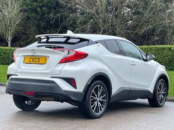 Used Toyota C-HR 2017 for sale - 77780629: Photo